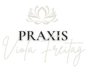 Webseitenlogo, bestehend aus Lotusblume und Text: Praxis Viola Freitag